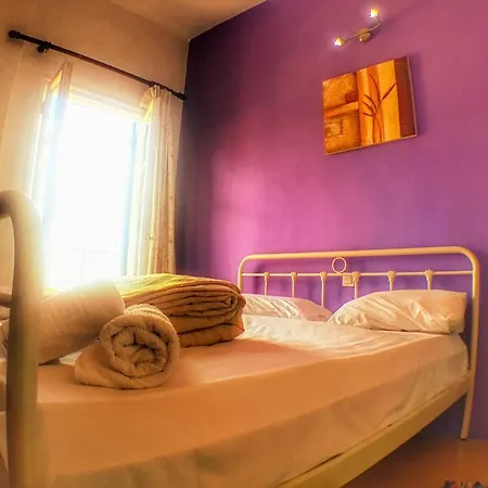 Hotel Benitsa *