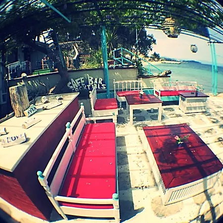 Hotel Benitsa Achílleion